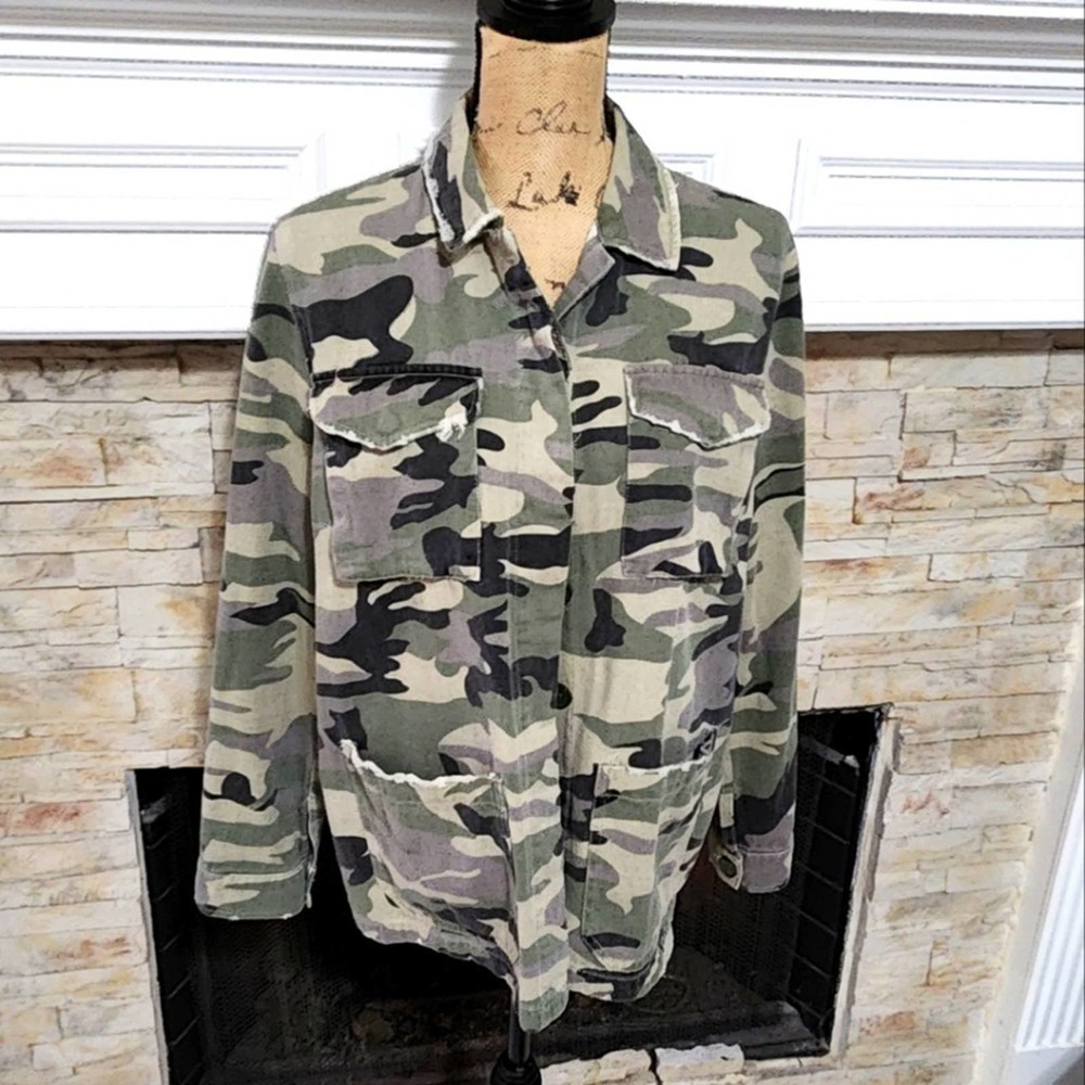 Jodifl camouflage Camo button up jacket size small